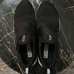 Black Tiem cycling shoes